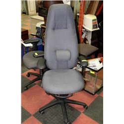 MULTI FUNCTION ERGOCENTRIC HIGHBACK CHAIR