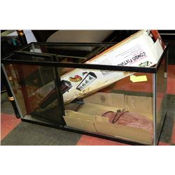 REPTILE TANK WITH ACCESSORIES