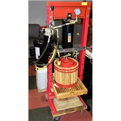 ELECTRIC WINE PRESS