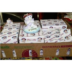 GIFT SHOP TRAY OF "DREAMSICLES" COLLECTIBLES