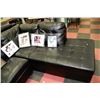 Image 4 : LARGE BLACK LEATHERETTE L SHAPE SECTIONAL WITH