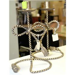 PAIR OF CANDLE HOLDERS ON CHOICE: SINGLE GOLD TONE