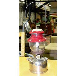 VINTAGE 1960 COLEMAN LANTERN MODEL 200