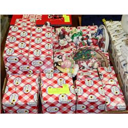 FLAT OF MARY MOO MOOS ITEMS FROM GIFT STORE