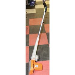 BLACK AND DECKER LAWN EDGER