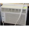 Image 1 : DANBY WINDOW AIR CONDITIONER 12000 BTU