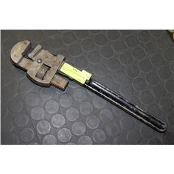 VINTAGE MADE IN CANADA 18" PIPE WRENCH