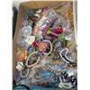 Image 1 : FLAT OF JEWELLERY INCLUDING NECKLACES,BROOCHES