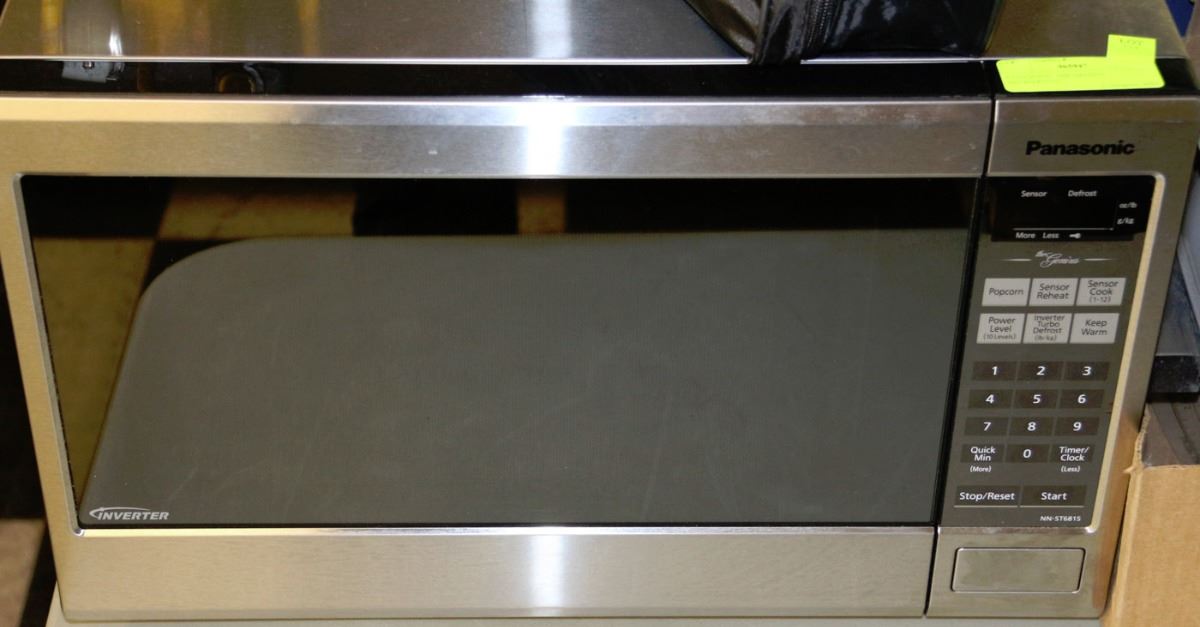 PANASONIC THE GENIUS MICROWAVE