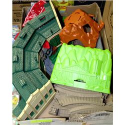 FLAT WITH THOMAS THE TRAIN ENGINE SET COMPLETE