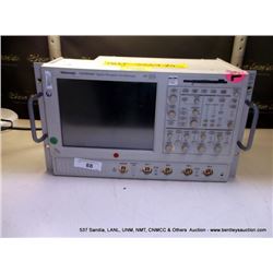 ----->PULLED BY CONSIGNOR<----- TEKTRONIX TDS 5054B DIGITAL PHOSPHOR OSCILLOSCOPE (PS) 71599-S875727