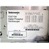 Image 11 : TEKTRONIX TDS 7104 DIGITAL PHOSPHOR OSCILLOSCOPE (PS) 71597-S868372