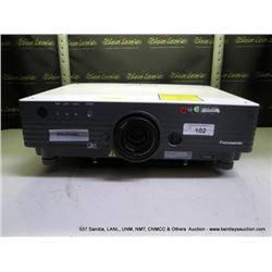 PANASONIC PT-D5500U PROJECTOR (PS) 71634-S879185