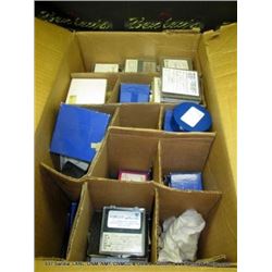 BOX: OPTIC ACCESSORIES-GLASSWARE