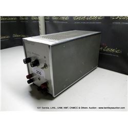 HP 467A POWER AMPLIFIER