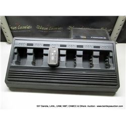 MOTOROLA BATTERY CHARGER