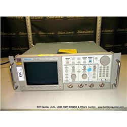 TEKTRONIX TDS640 FOUR CHANNEL DIGITIZING OSCILLOSCOPE (PS) 71772-S752288