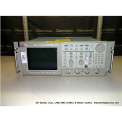 TEKTRONIX TDS640A FOUR CHANNEL DIGITIZING OSCILLOSCOPE 500MHZ (PS) 71785-S773177