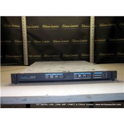 TEKTRONIX TSG-370 COMPONENT/NTSC TELEVISION GENERATOR