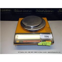 SARTORIUS L610 DIGITAL SCALE (PS) E-172