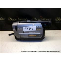 SONY CCD-TRV82 VIDEO CAMERA RECORDER