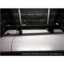 MELLES GRIOT HENE LASR (PS) 72065