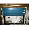 Image 1 : HAMILTON FUME HOOD