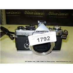 OLYMPUS OM-2 CAMERA