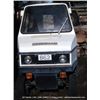 Image 3 : CUSHMAN 898458-9020 GAS INTERNATIONAL TRUCK / VAN MILES 8,746, VIN: 1CUNH2224LL021994, 922 HOURS TIT