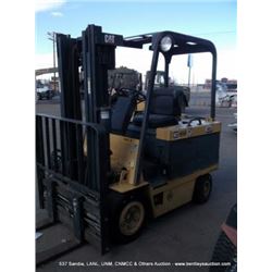 CATERPILLAR F50D SA  ELECTRIC FORKLIFT, 5000 LBS MAX CAPACITY, SERIAL # 2MD00120, 1 KEY