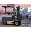 Image 2 : CATERPILLAR F50D SA  ELECTRIC FORKLIFT, 5000 LBS MAX CAPACITY, SERIAL # 2MD00120, 1 KEY