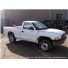 Image 8 : 2001 DODGE DAKOTA PICKUP, 4WD ~ UNKNOWN MILES VIN: 1B7GG26X51S192743, 4WD, 4X4, V6, 3.9L, TOOLBOX TI
