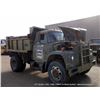 Image 2 : 1969 INTERNATIONAL 1600 DUMP TRUCK ~ 70,011 MILES VIN: 486060H919509, 4X4-127WB, 2 1/2 TON CAPACITY,