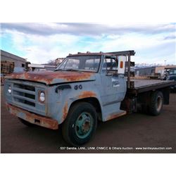 1975 DODGE 500 FLATBED TRUCK ~ 64,494 MILES VIN: D51EG6J021914, RUNS, MILEAGE SHOWING TITLE # 1 KEY 
