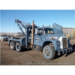 1978 INTERNATIONAL F-1850 TOW TRUCK ~ 71,434 MILES VIN: D0715HCA12387, NON-RUNNER, MILEAGE SHOWING N