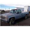 Image 1 : 1989 CHEVROLET 2500 4X4 TRUCK ~ 94,378 MILES VIN: 1GCFK24H8KE173657, NON-RUNNER TITLE # 08067134A052