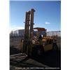 Image 17 : CLARK MODEL 2348144 FORKLIFT, 1,293 HOURS, 15,000 LB CAPACITY W/ SCALE, S/N # 2348144EI98 (PS) 4256