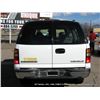 Image 10 : 2004 CHEVROLET 1500 SUBURBAN~ 218,969 MILES VIN: 3GNEC16Z44G296917, 2WD, RUNS, 5.3L V8 OHV 16V FFV, 