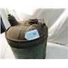 Image 2 : 5 GALLON VINTAGE PETROLEUM GASOLINE STATION CAN