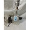Image 3 : PAIR VINTAGE CRYSTAL BEDSIDE BOUDOIR LAMPS
