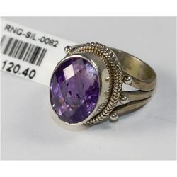 #0082 - STERLING SILVER AMETHYST RING - 8.6 GRAMS