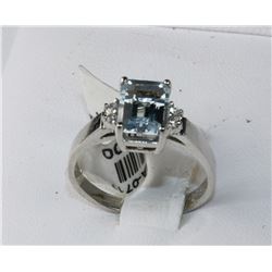 #0717 - 14K WHITE GOLD AQUAMARINE & DIAMOND RING