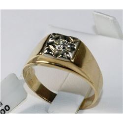 #0762 - 10K YELLOW GOLD DIAMOND(0.15CT) RING