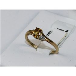 #0731 - 10K YELLOW GOLD CITRINE & DIAMOND RING