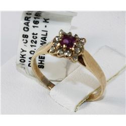 #0732 - 10K YELLOW GOLD GARNET & DIAMOND RING