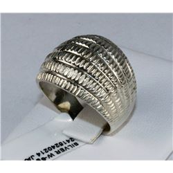 #0079 - STERLING SILVER RING - 6.0 GRAMS