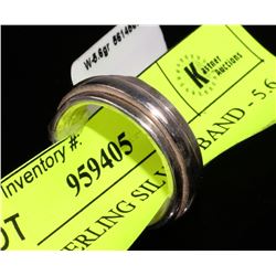 #0157 - STERLING SILVER BAND - 5.6 GRAMS