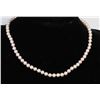 Image 1 : #0001 - 18" 10K YELLOW GOLD PEARL NECKLACE