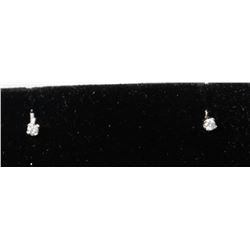 #0066 - 14K WHITE GOLD DIAMOND(0.10CT) EARRINGS