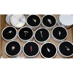 BOX WITH 10 FASHION RINGS